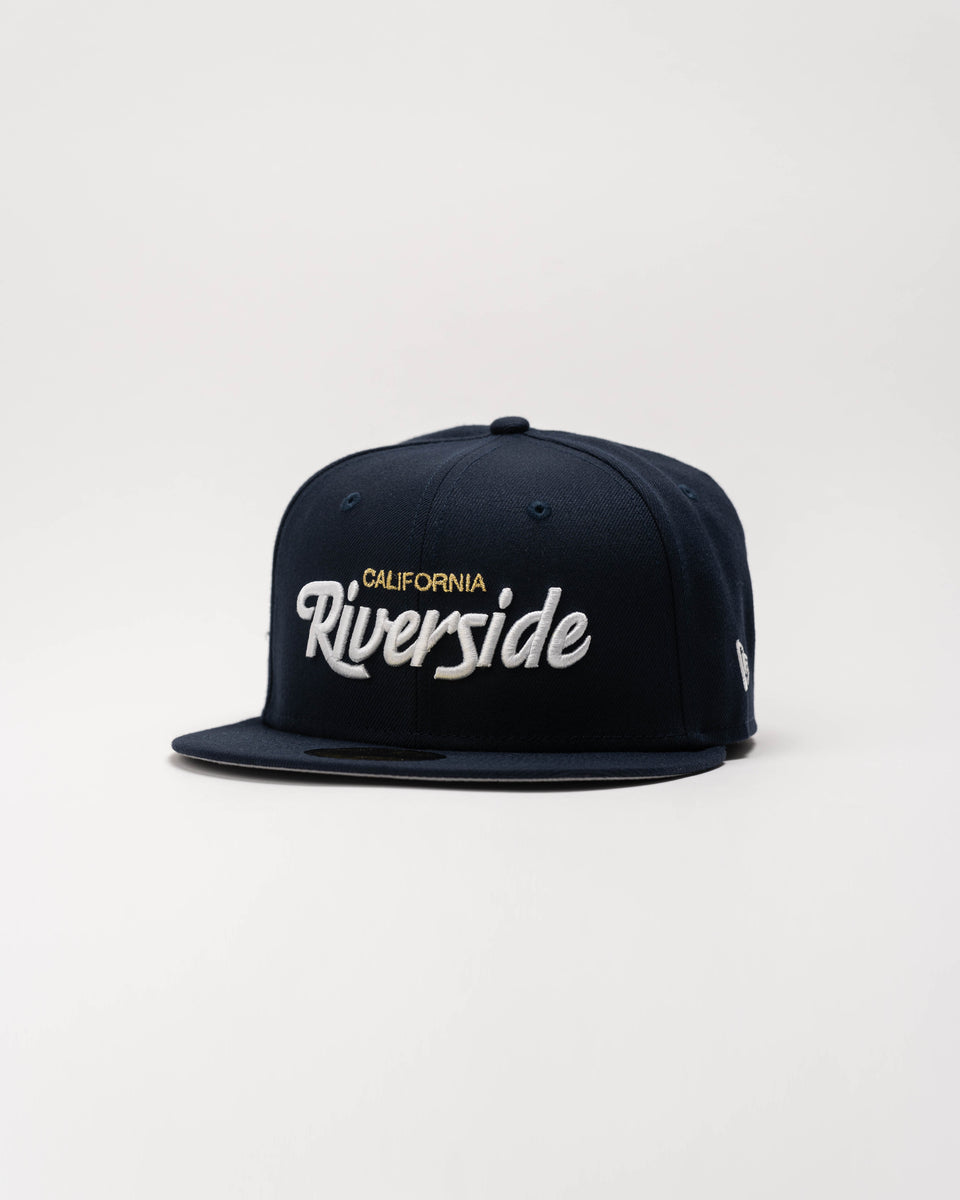 Limited Night Shift Navy / White Gold 1LoveIE Riverside Script New Era