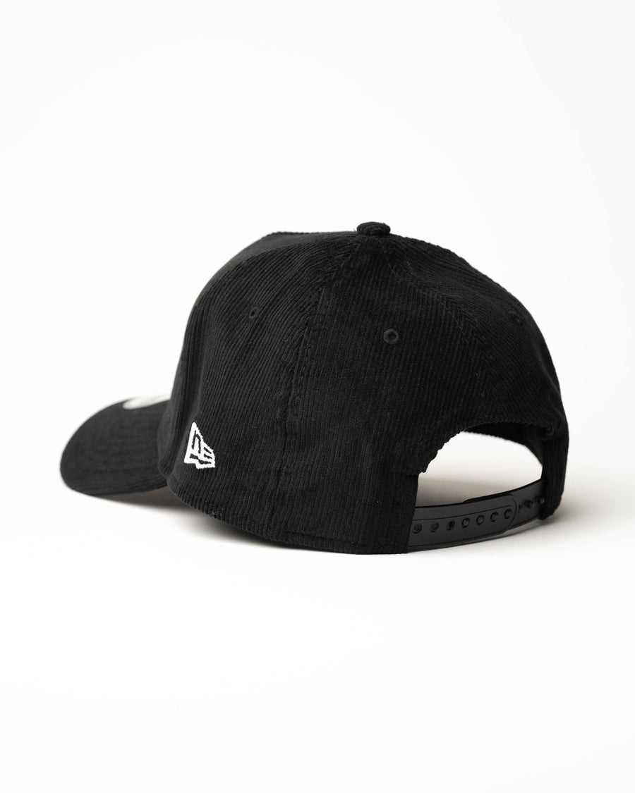 New Era 9Forty A Frame 1LoveIE Snapback (Black / Silver Corduroy )