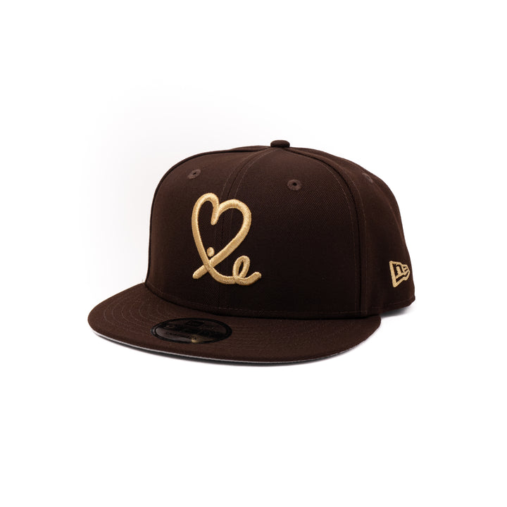 Limited Burntwood / Metallic Gold 1LoveIE New Era 9FIFTY Snapback