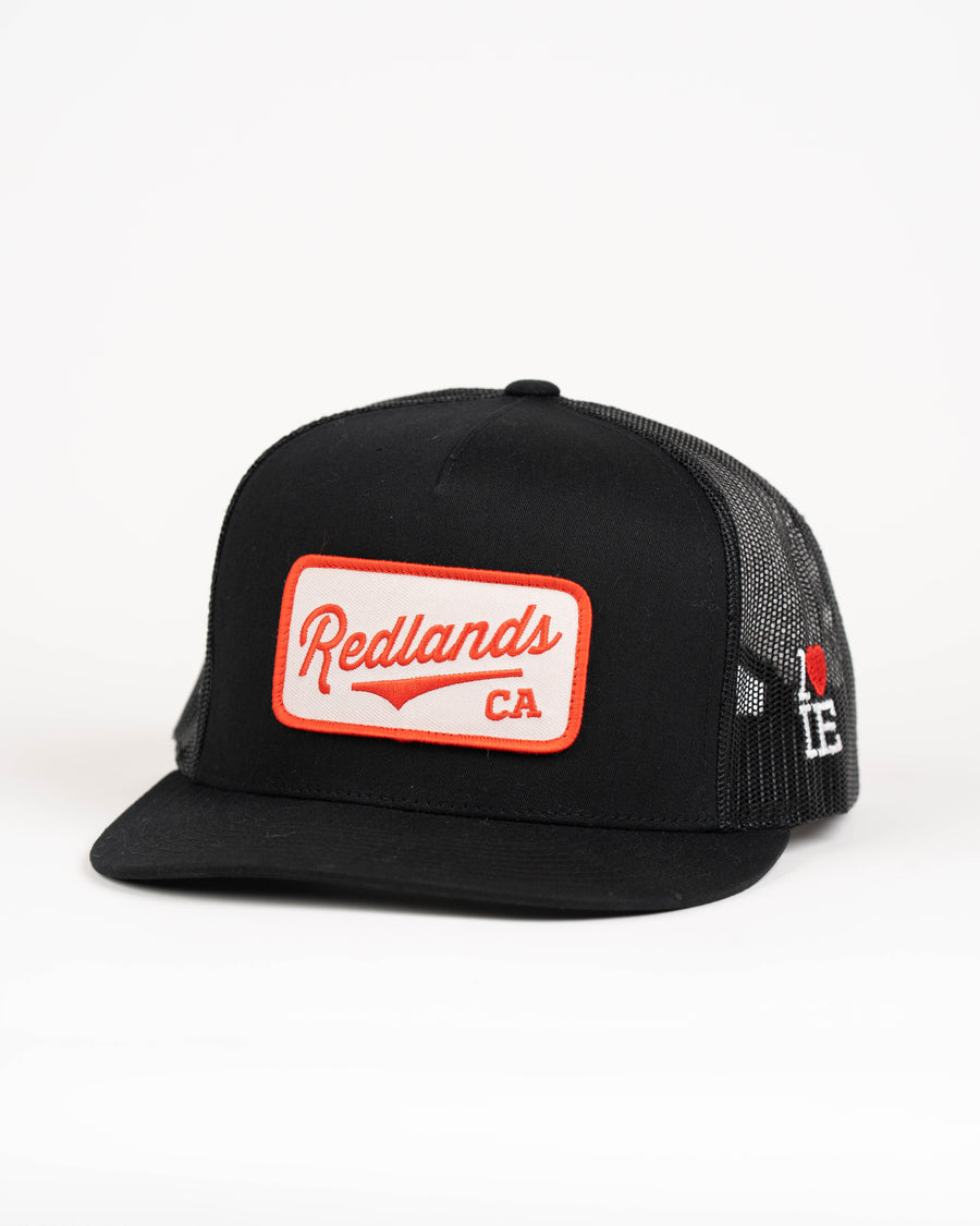 Redlands CA Script Trucker Cap (Black)