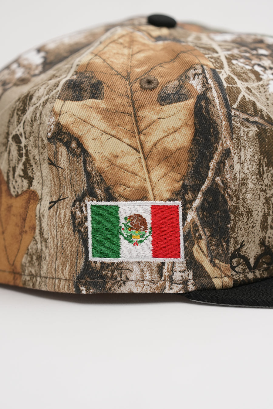 Limited Real Tree Camo / Gold Mexico Flag 1LoveIE New Era 59FIFTY Fitted Cap