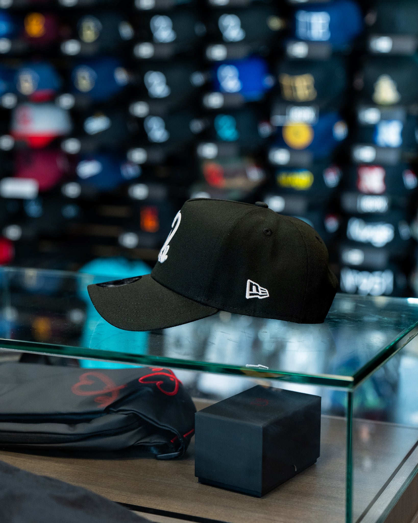 New Era 9Forty A Frame 1LoveIE Snapback Black White New Era 9Forty A Frame 1LoveIE Snapback Black White